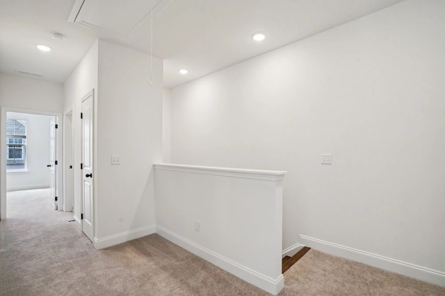 Spacious, unfurnished interior of a new home in Promenade at Clari Park, Murfreesboro (Image 15). Spacious, unfurnished interior of a new home in Promenade at Clari Park, Murfreesboro (Image 15).