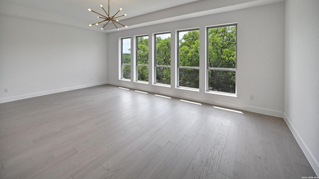 Spacious, unfurnished interior of a new home in George's Ranch, Boerne (Image 20).