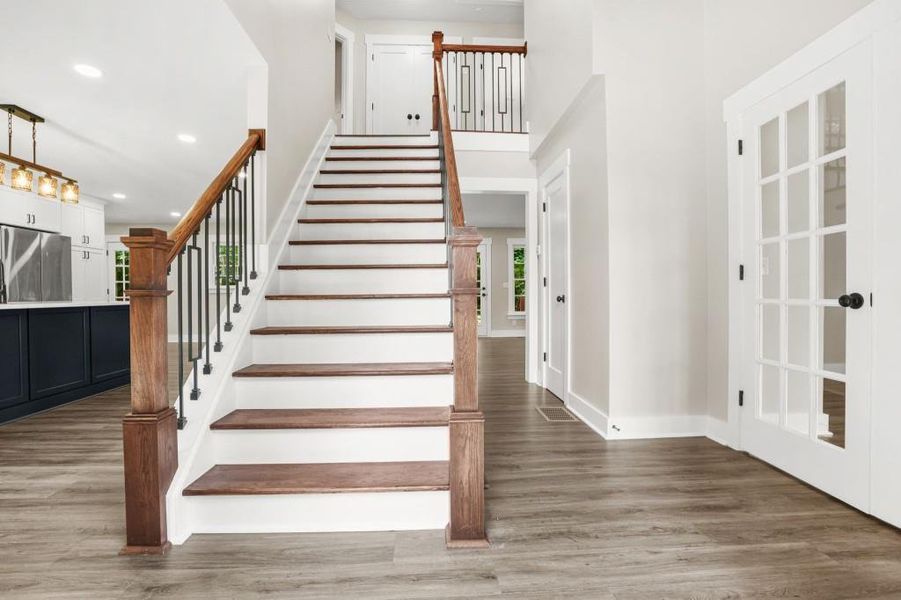 Spacious, unfurnished interior of a new home in , Kennesaw (Image 45).