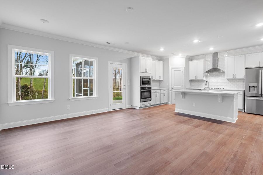 SUN_Everlee_Pic_MayflowerIII_QMI_218_Kit