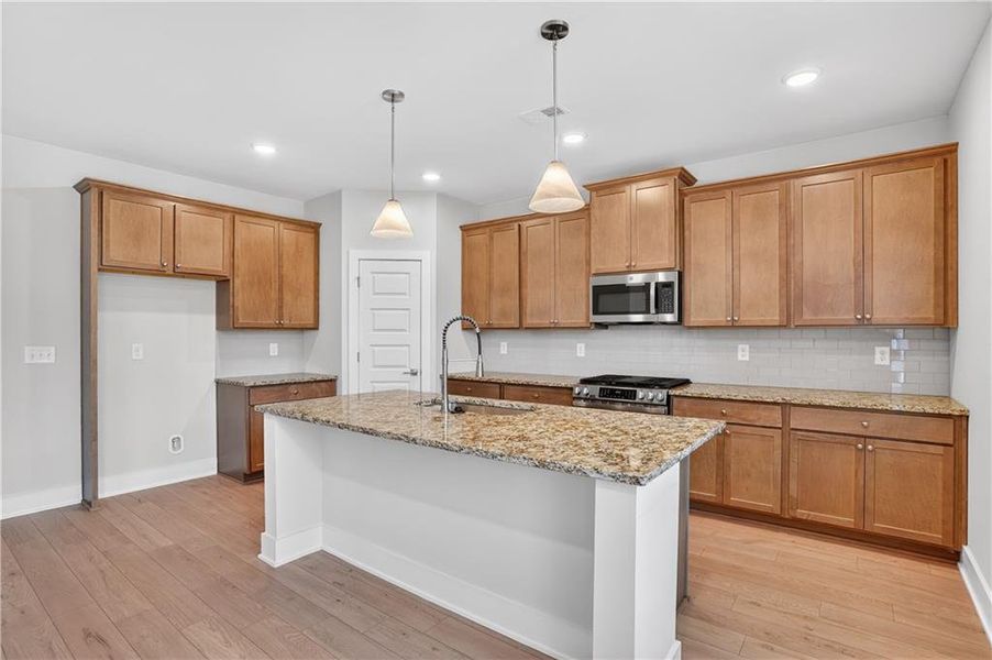 Furnished interior view inside a new home in , Villa Rica (Image 6).