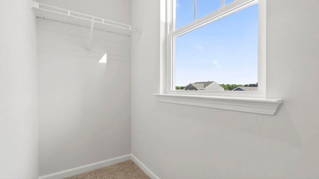Spacious, unfurnished interior of a new home in Varner Station, Woodruff (Image 31).