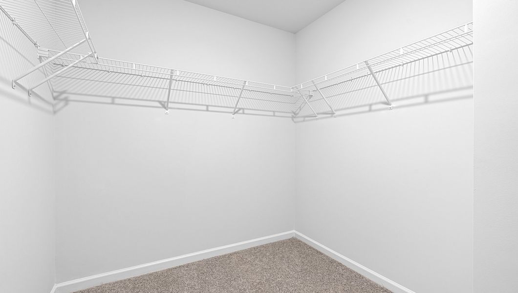 Spacious, unfurnished interior of a new home in Lakestone, Woodruff (Image 22).