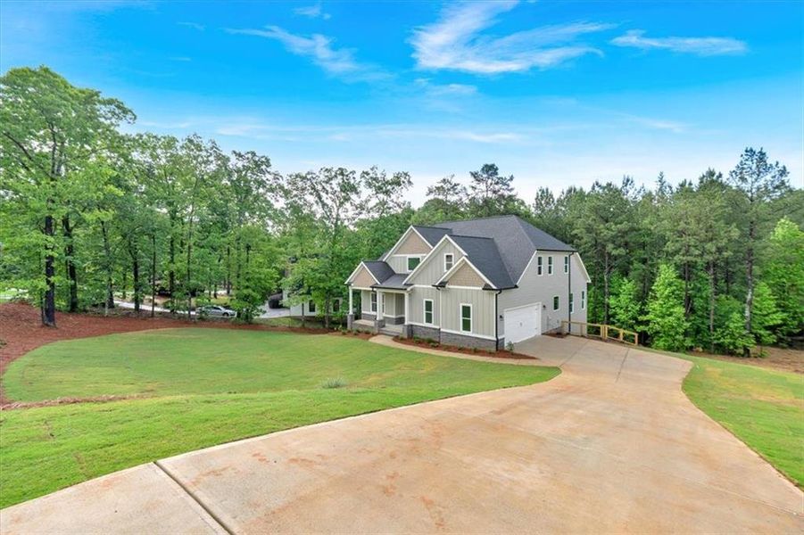 Image 44 of a home in .