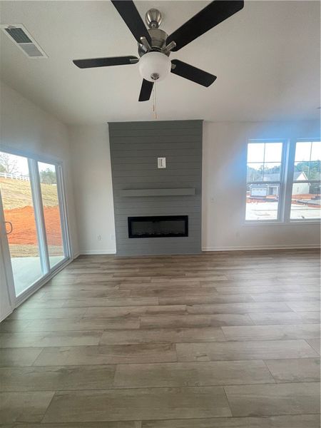 Spacious, unfurnished interior of a new home in Springwood Grove, Central (Image 11).