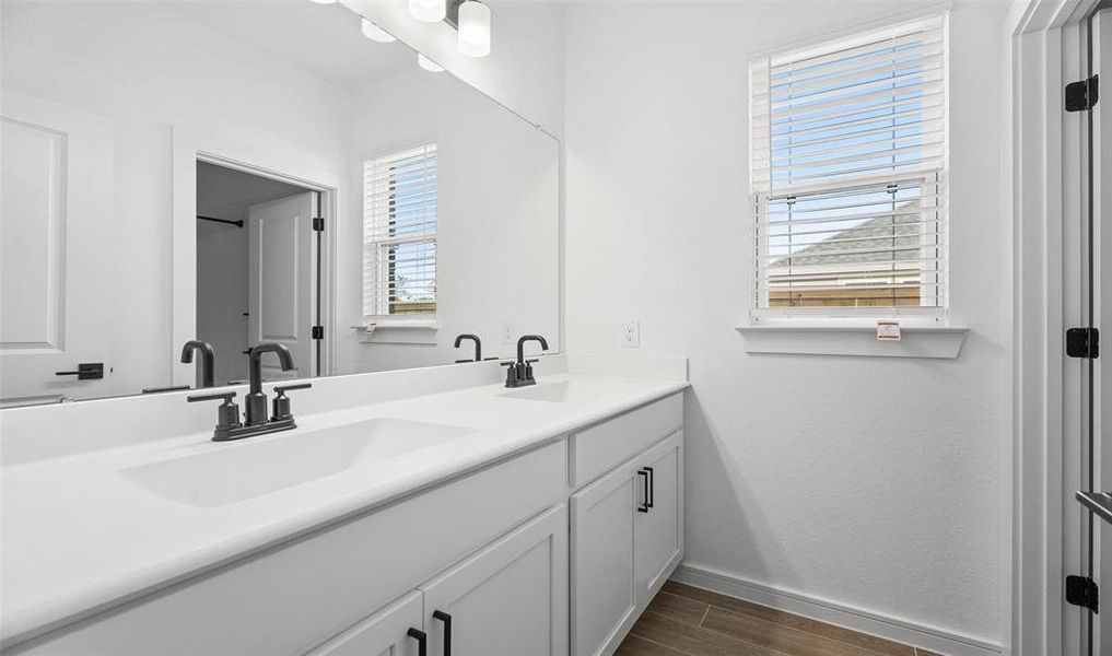 Double sinks in hall bath