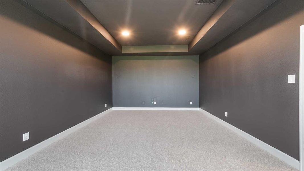 Spacious, unfurnished interior of a new home in Cambridge Crossing, Celina (Image 23).