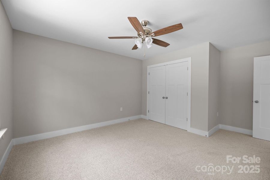 Spacious, unfurnished interior of a new home in , Waxhaw (Image 30). Spacious, unfurnished interior of a new home in , Waxhaw (Image 30).