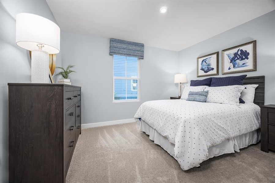 Representative furnished interior of a home built from the Aruba Bay by Ryan Homes in Carolina Crofts, Greenville (Image 11).