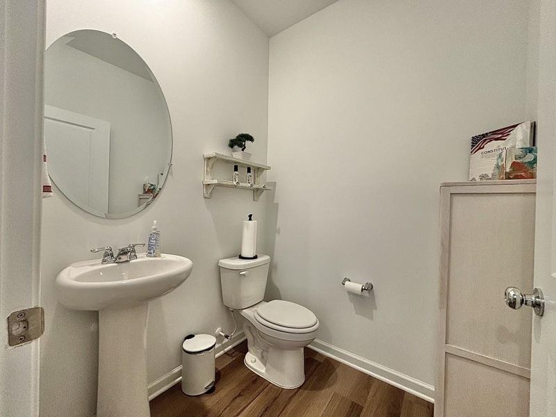 Furnished interior view inside a new home in , Gainesville (Image 12).