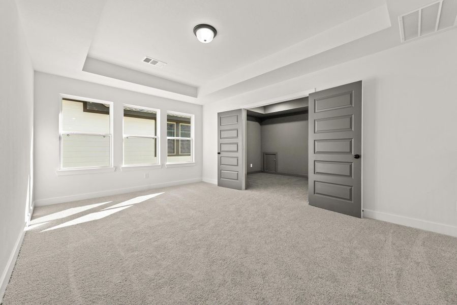 Representative image. Features, specifications, selections and colors may vary. Representative image. Features, specifications, selections and colors may vary.