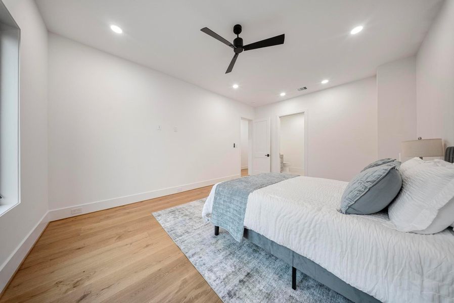 Furnished interior view inside a new home in , Houston (Image 16).