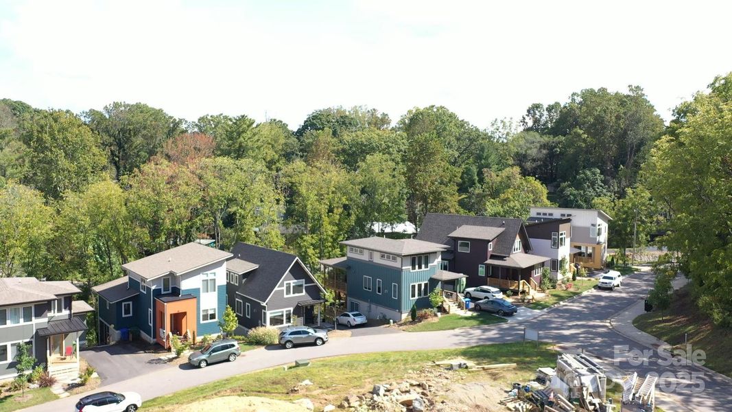 GreenBuilt Homes Each with Unique Style GreenBuilt Homes Each with Unique Style