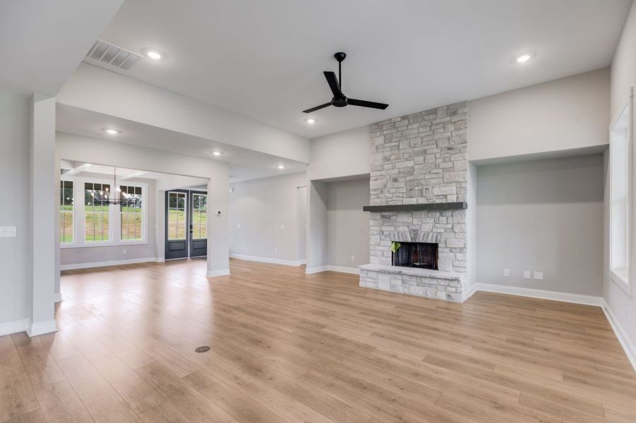 Spacious, unfurnished interior of a new home in Harmon Springs, Carrollton (Image 24).