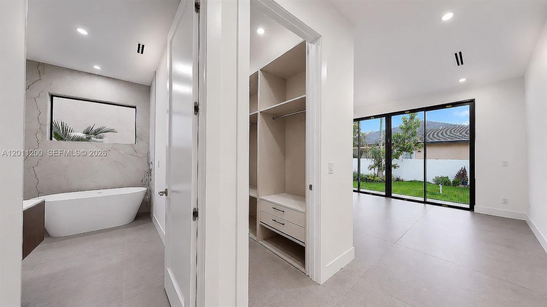 Furnished interior view inside a new home in , Miami Lakes (Image 52).