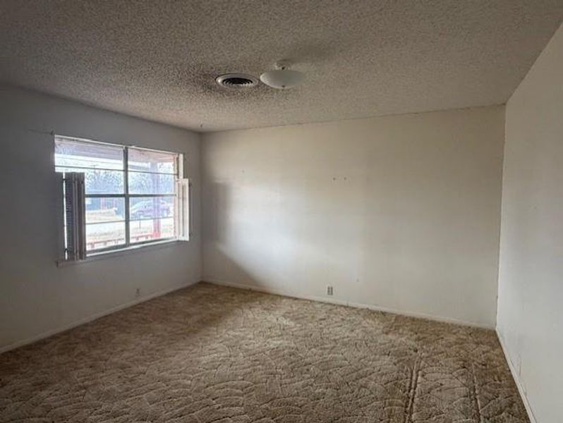 Spacious, unfurnished interior of a new home in , Breckenridge (Image 3).