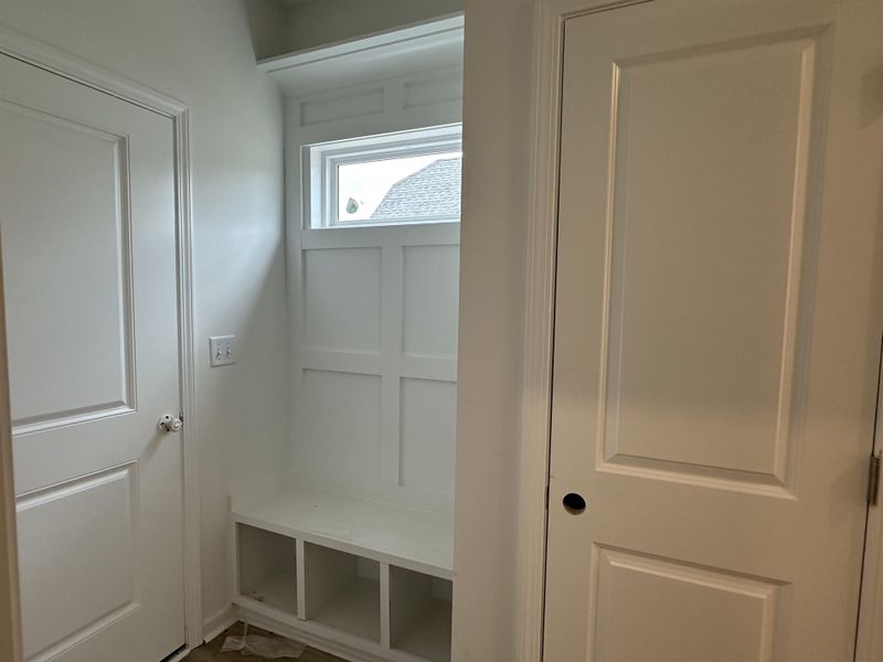 Spacious, unfurnished interior of a new home in Oak Hollow, Longs (Image 12).