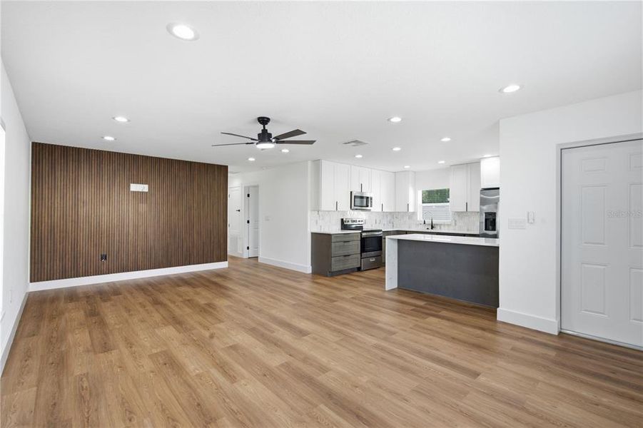Spacious, unfurnished interior of a new home in , Tampa (Image 17). Spacious, unfurnished interior of a new home in , Tampa (Image 17).