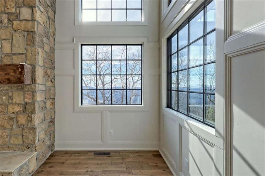 Spacious, unfurnished interior of a new home in , Clayton (Image 41).