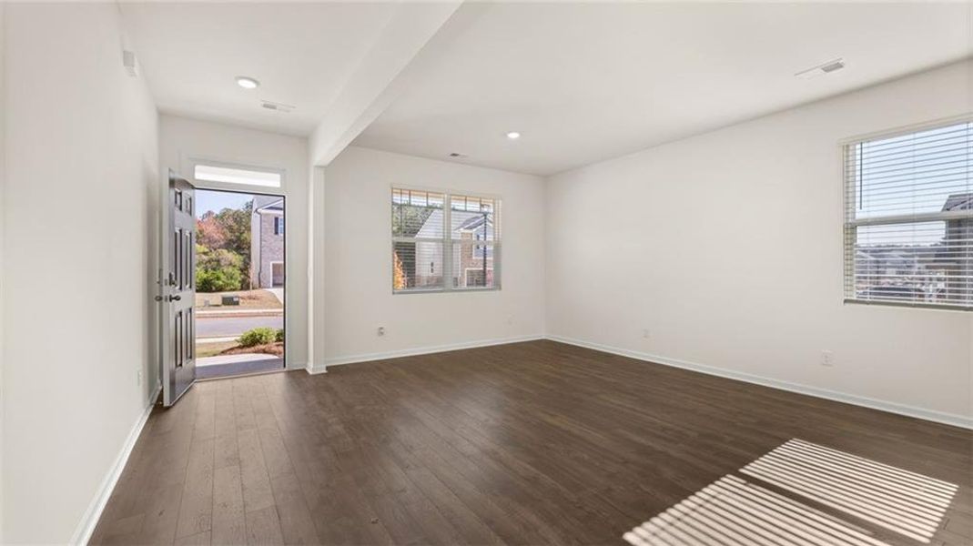 Spacious, unfurnished interior of a new home in The Reserve at Calcutta, Stockbridge (Image 16). Spacious, unfurnished interior of a new home in The Reserve at Calcutta, Stockbridge (Image 16).