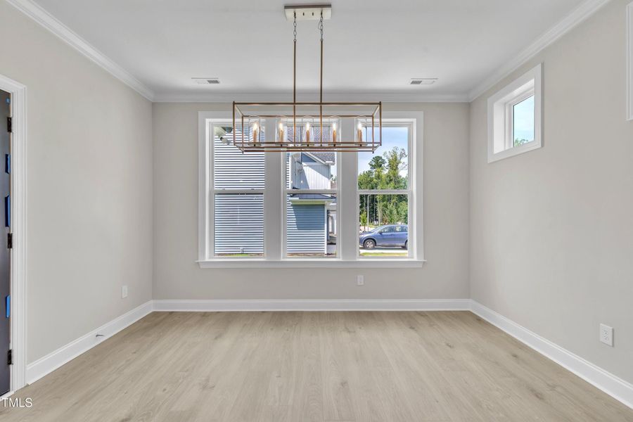 27-3200 Balcon Ct-33 27-3200 Balcon Ct-33