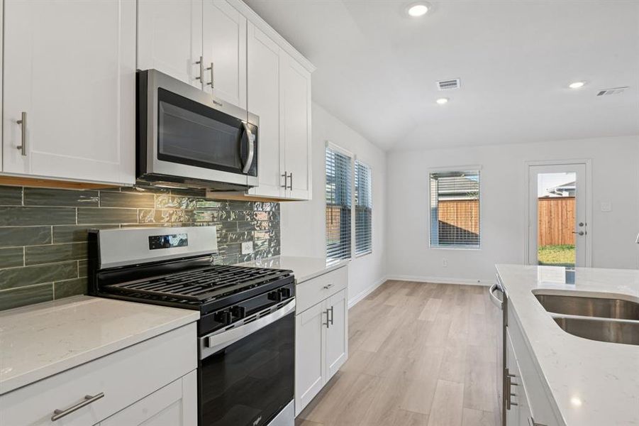 Photo is not of the actual home, but is an inspirational photo of builder’s model home and may depict options, furnishings, and/or decorator features that are not included.