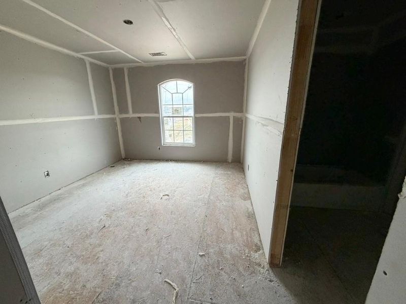 In-progress construction of a new home in Waterford Park, Weatherford, TX (Image 8).