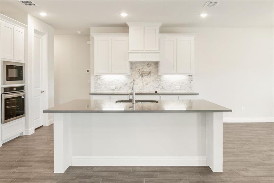 Furnished interior view inside a new home in Sunrise at Garden Valley, Waxahachie (Image 10).