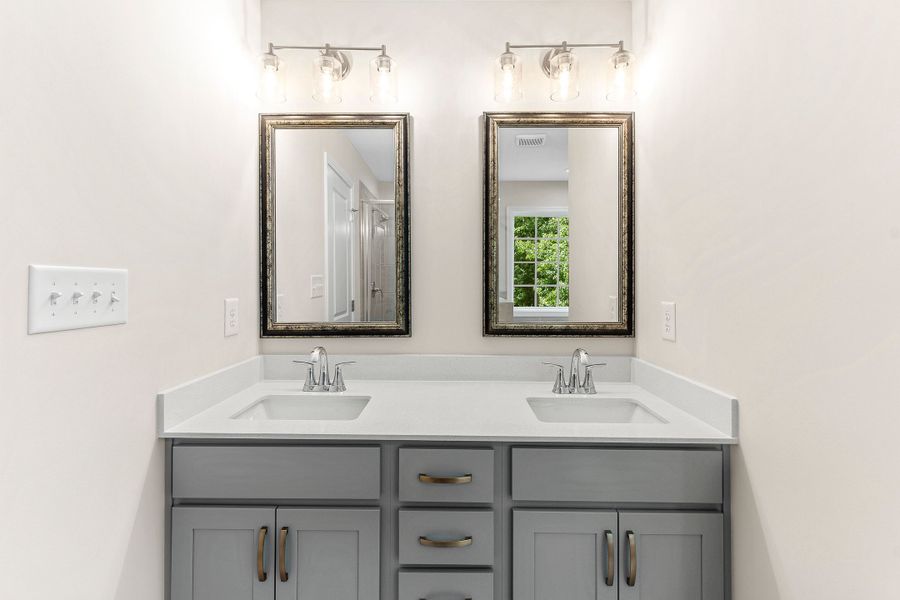 Owner's Bathroom:2023 Camberle Court