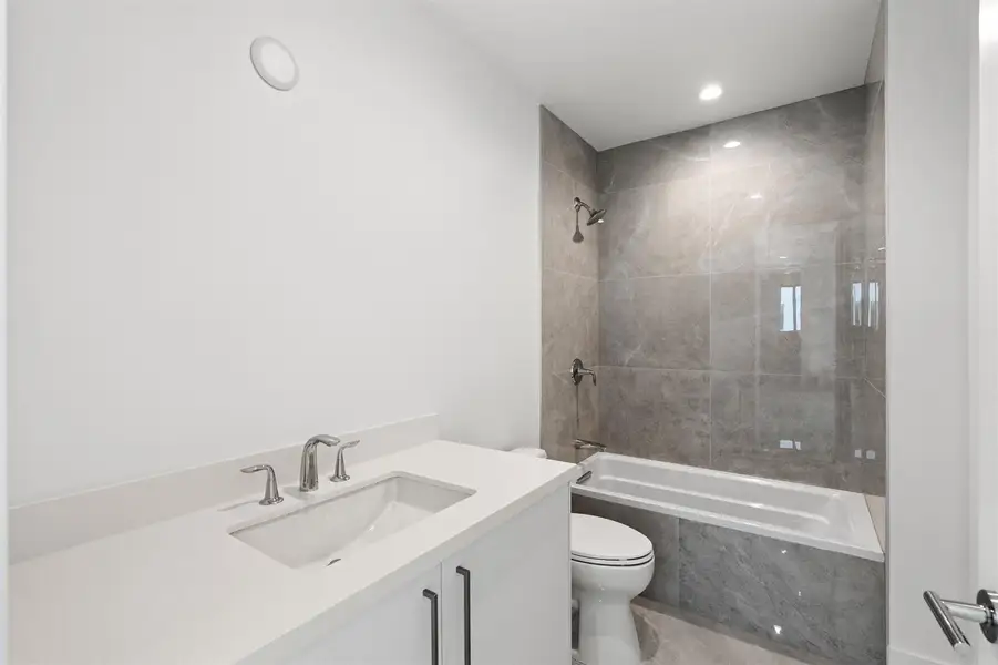 BATH 3 BATH 3