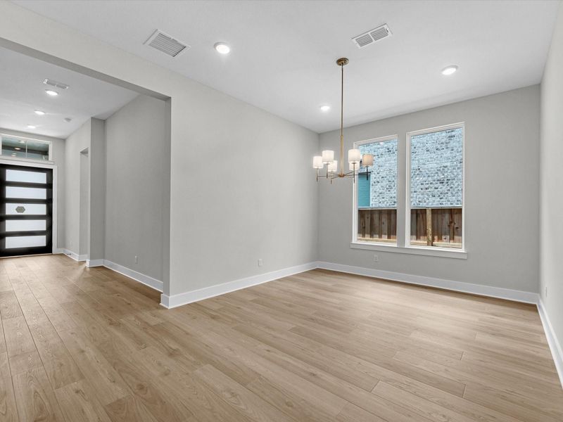 Spacious, unfurnished interior of a new home in Dunham Pointe, Cypress (Image 14). Spacious, unfurnished interior of a new home in Dunham Pointe, Cypress (Image 14).