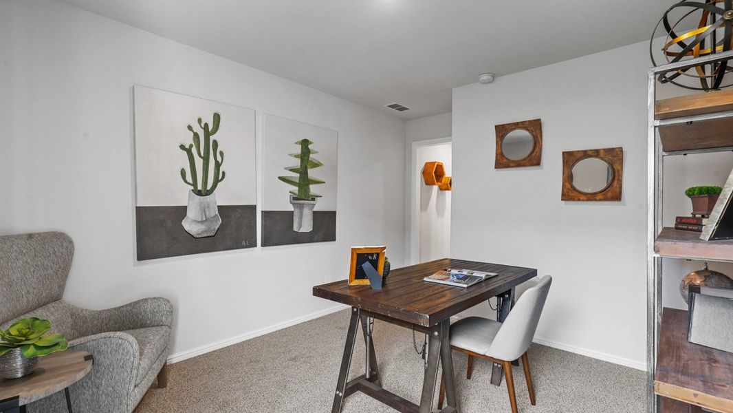 Representative furnished interior of a home built from the Texas Cali by D.R. Horton in The Hills at Reunion, Newark (Image 31). Representative furnished interior of a home built from the Texas Cali by D.R. Horton in The Hills at Reunion, Newark (Image 31).