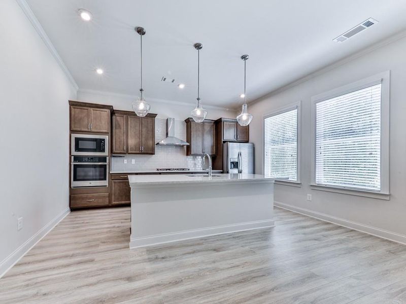 Image 36 of a home in .