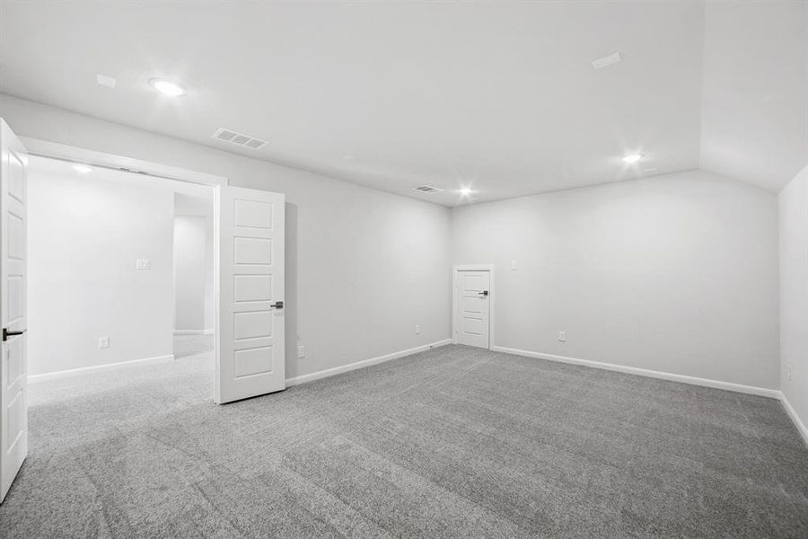 Spacious, unfurnished interior of a new home in Treeline, Justin (Image 28). Spacious, unfurnished interior of a new home in Treeline, Justin (Image 28).