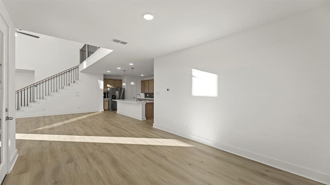 11. 1436 Waterford - Dining (2)