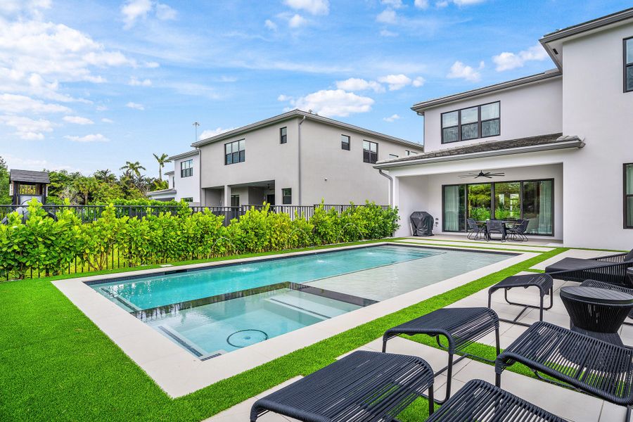 049-8124CrystalDownsAvenue-BocaRaton-FL-