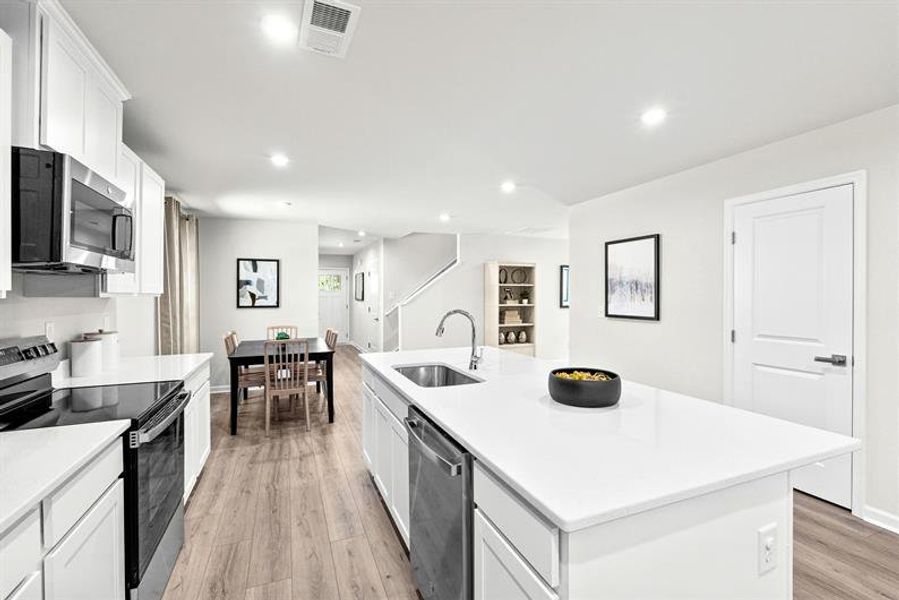 Representative furnished interior of a home built from the Fairview by Ryan Homes in Fox Valley, Madison (Image 10). Representative furnished interior of a home built from the Fairview by Ryan Homes in Fox Valley, Madison (Image 10).
