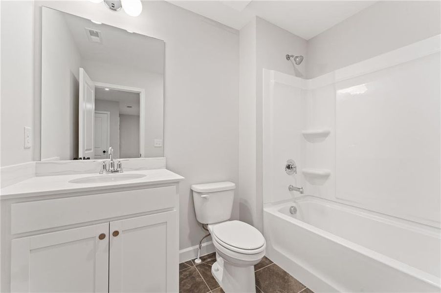 Furnished interior view inside a new home in Cherokee Township, Acworth (Image 11).