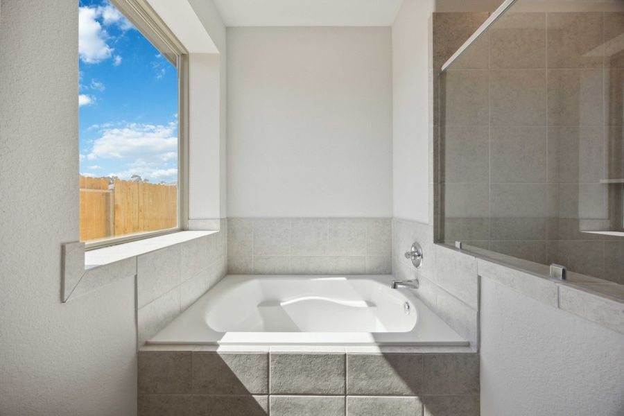 16825 Needlepoint Dr - San Marcos - Primary Bathroom 16825 Needlepoint Dr - San Marcos - Primary Bathroom