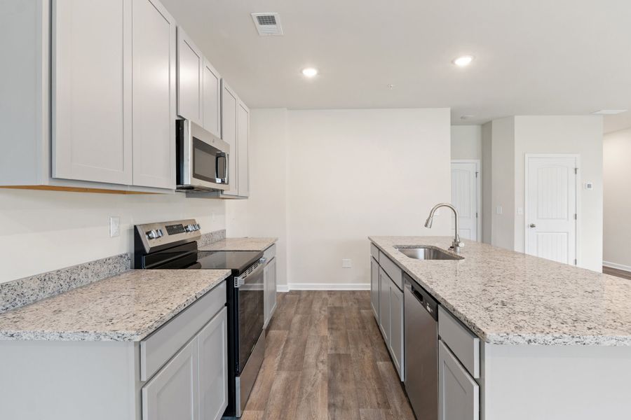 4br New Home in Palmetto, GA.  - Slide 6
