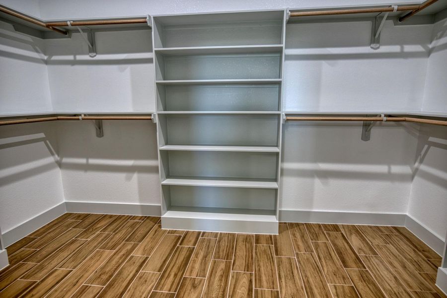 Image 33 of a home in .