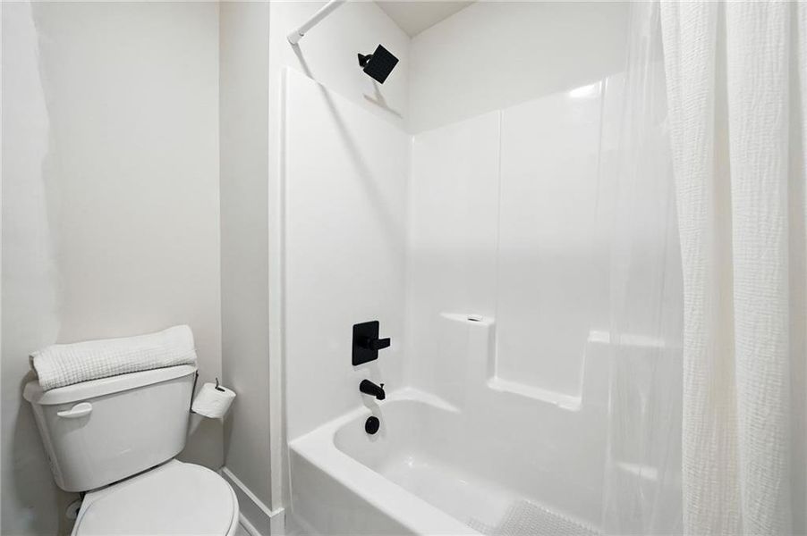 Furnished interior view inside a new home in , Acworth (Image 38).