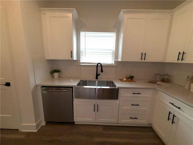 Furnished interior view inside a new home in Thunder Ridge, Dawsonville (Image 3).