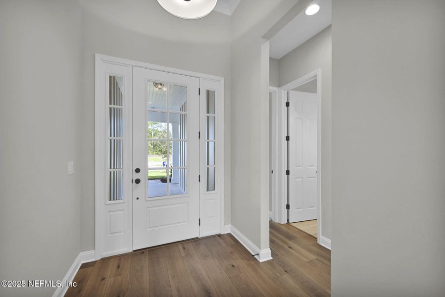 Spacious, unfurnished interior of a new home in Amelia National Country Club, Fernandina Beach (Image 15). Spacious, unfurnished interior of a new home in Amelia National Country Club, Fernandina Beach (Image 15).