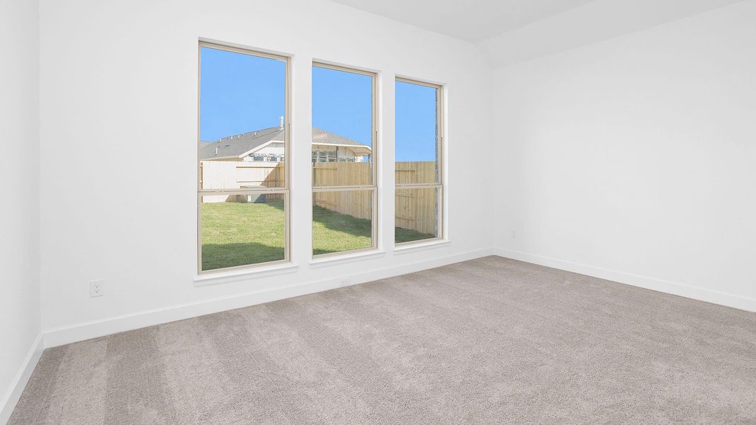 Spacious, unfurnished interior of a new home in Amira 45', Tomball (Image 9). Spacious, unfurnished interior of a new home in Amira 45', Tomball (Image 9).