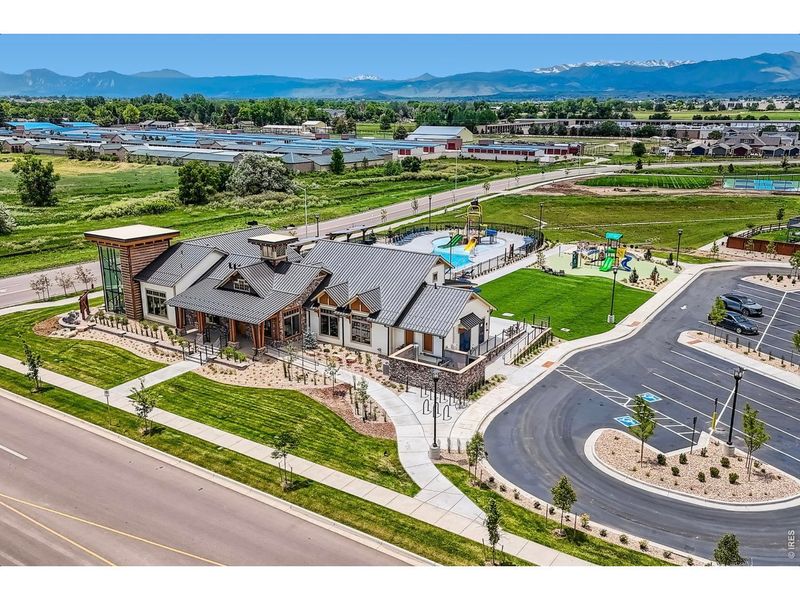 Community amenities in , Longmont (Image 30).
