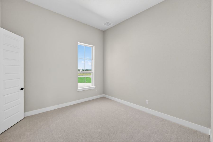 Spacious, unfurnished interior of a new home in Feathergrass, Georgetown (Image 26).