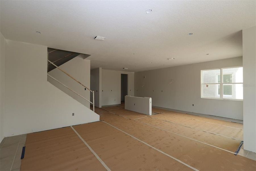 Image 31 of a home in Center Lake on the Park.