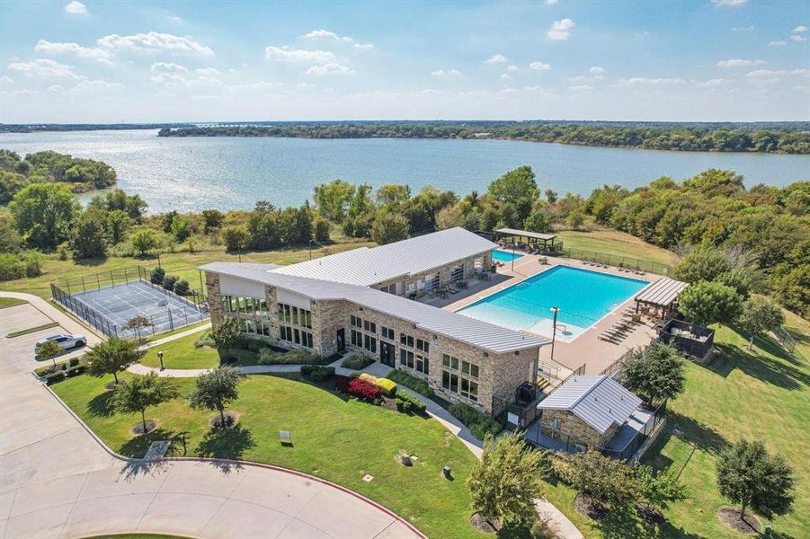 Community amenities in Valencia On The Lake, Little Elm (Image 32). Community amenities in Valencia On The Lake, Little Elm (Image 32).
