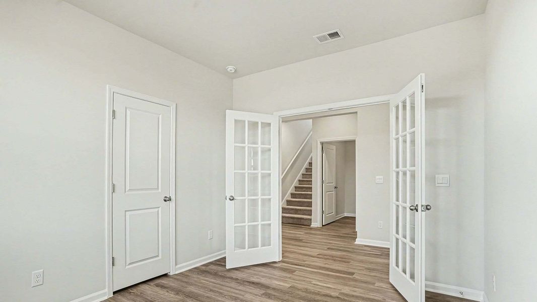Spacious, unfurnished interior of a new home in The Meadows at Wildwood Village, Shallotte (Image 5).